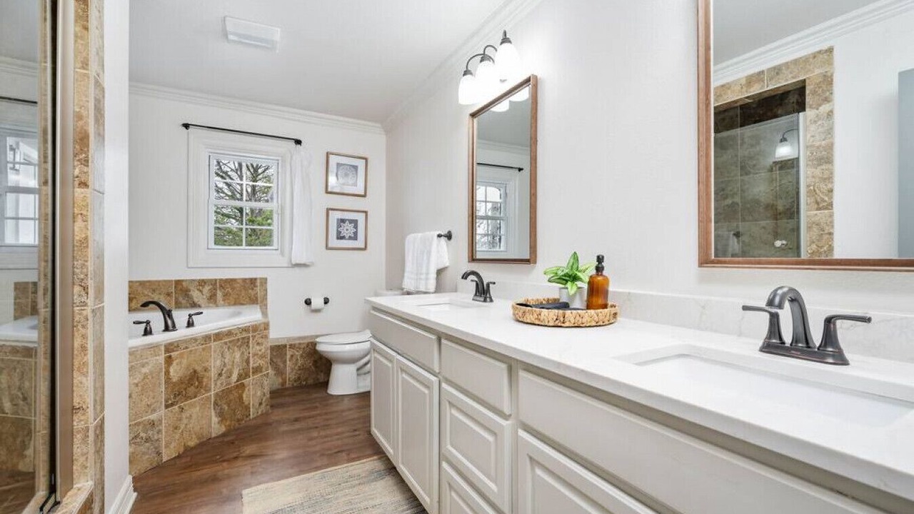 Photo of Bathroom in New Braunfels