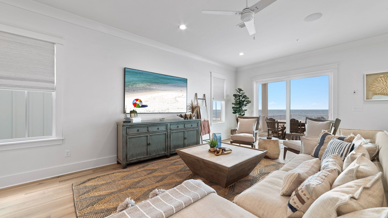 Photo of Livingroom in Orange Beach