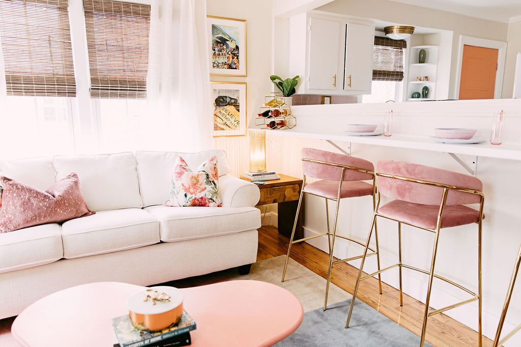 Photo of Livingroom in East Memphis