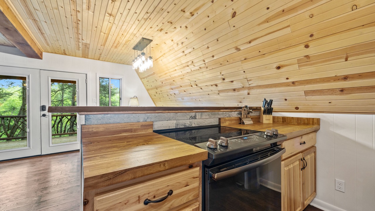Photo of Kitchen in Cashes Valley