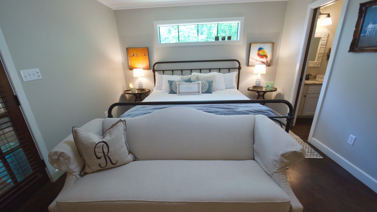 Photo of Bedroom in Laurel