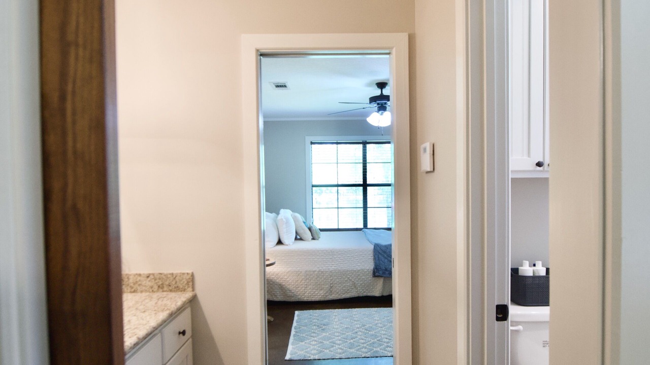 Photo of Bedroom in Laurel