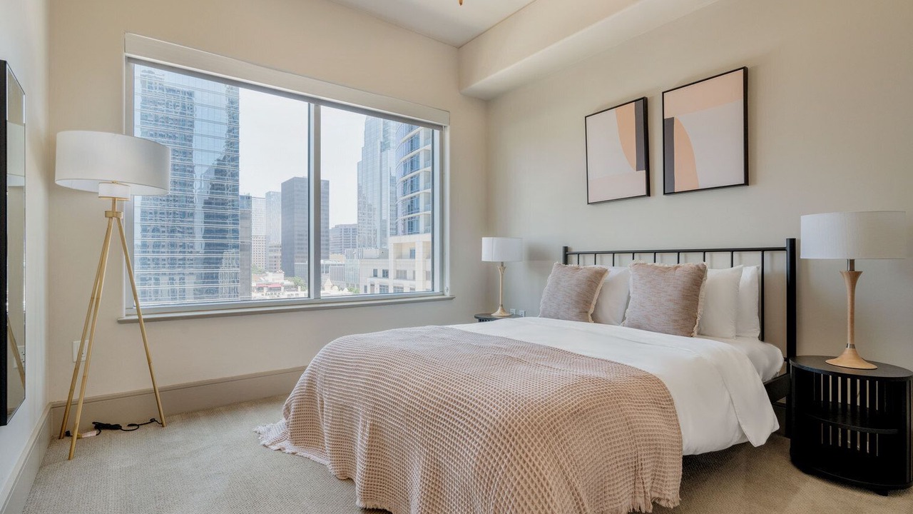Photo of Bedroom in Second Street District