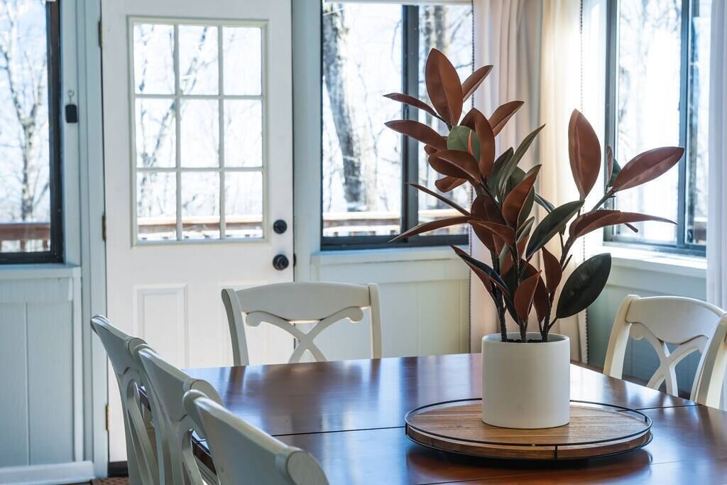 Photo of Bedroom in Wintergreen