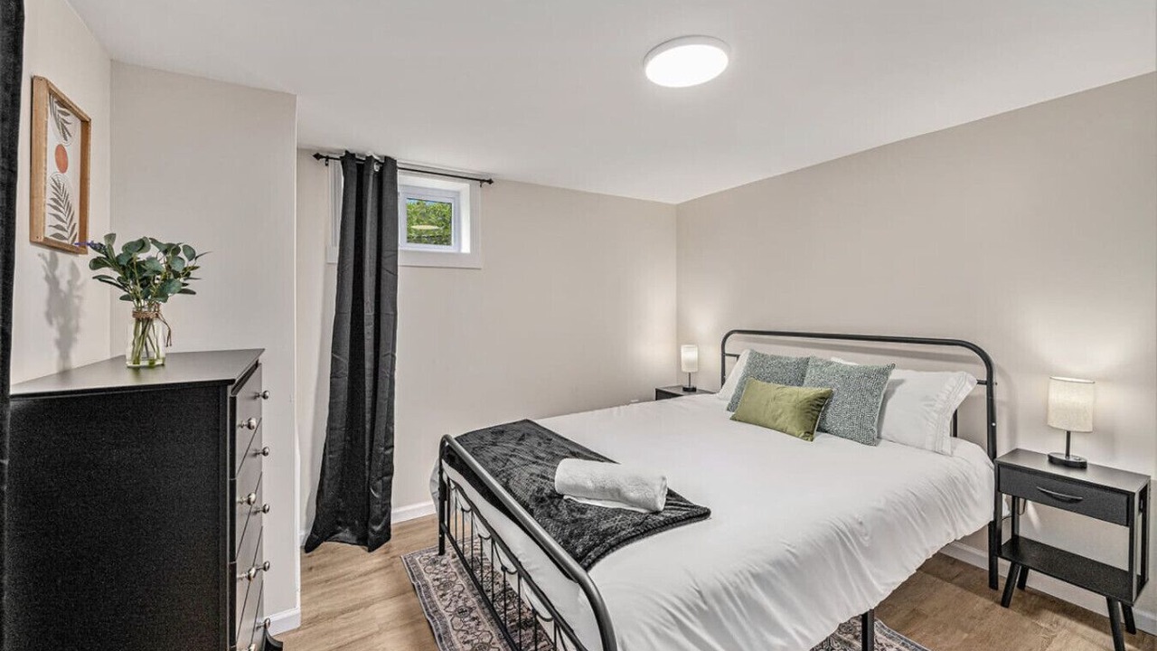 Photo of Bedroom in South Kansas City