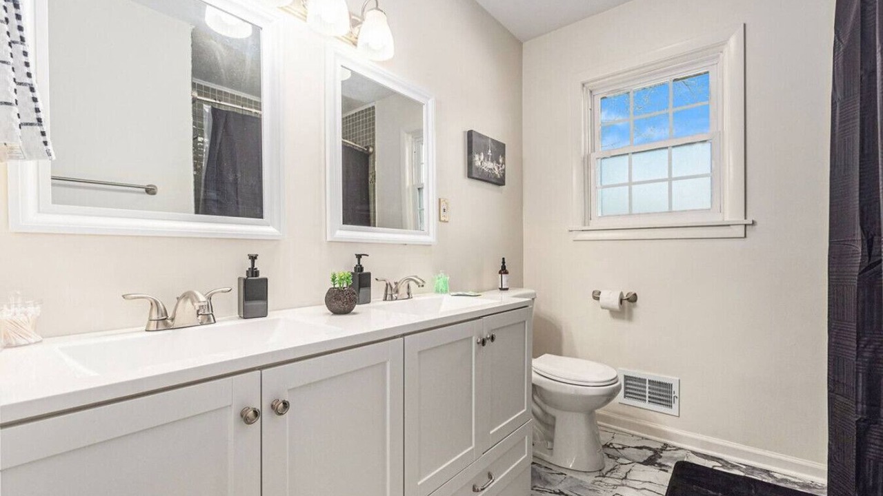 Photo of Bathroom in South Kansas City