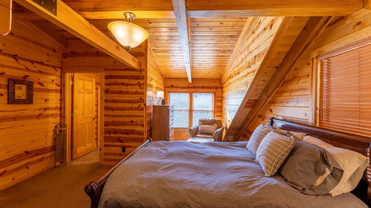 Photo of Bedroom in Mace