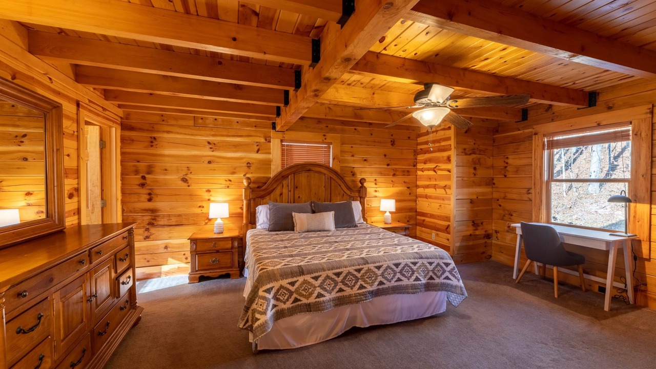 Photo of Bedroom in Mace