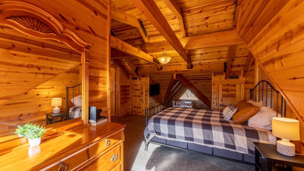 Photo of Bedroom in Mace