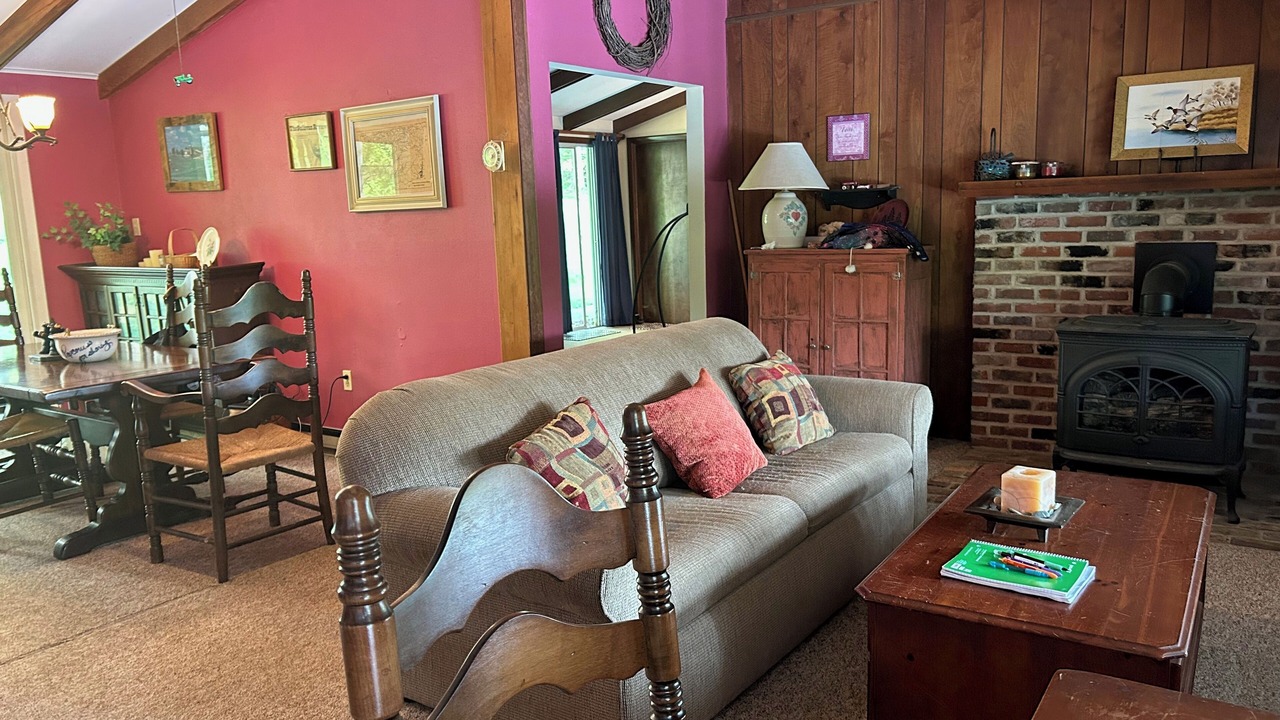 Photo of Livingroom in Gillett