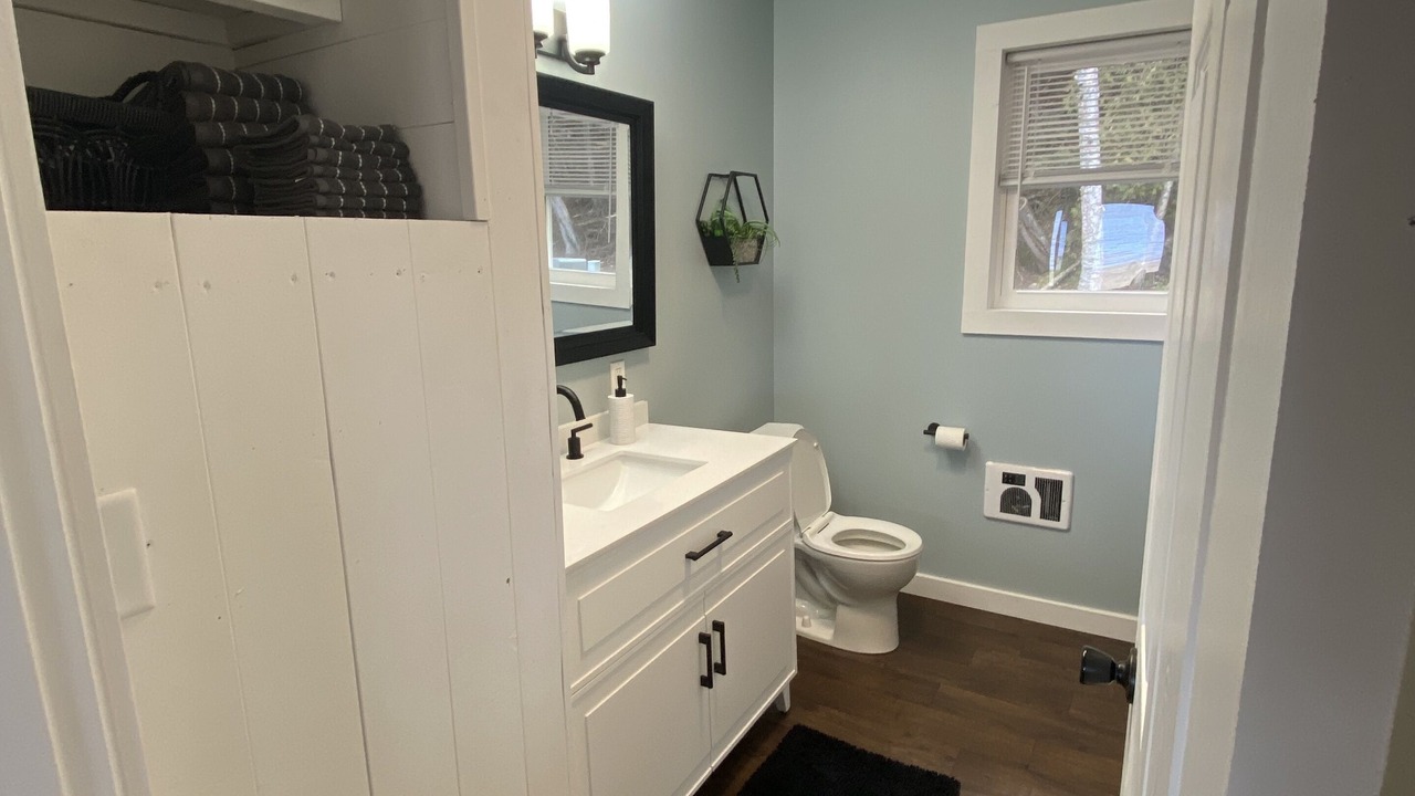 Photo of Bathroom in Manistique