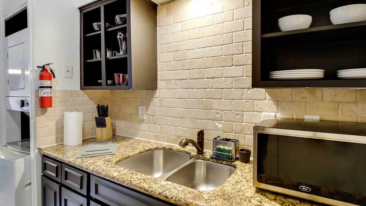 Photo of Kitchen in Knox - Henderson