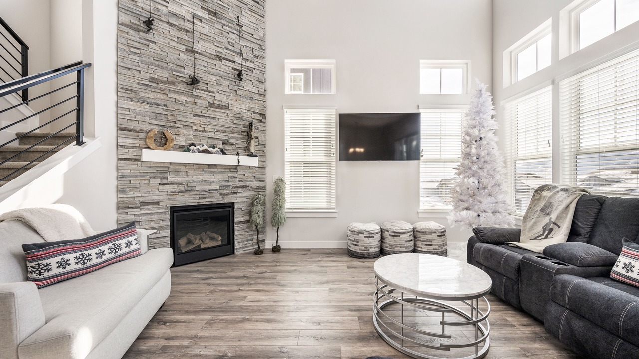 Photo of Livingroom in Deer Mountain