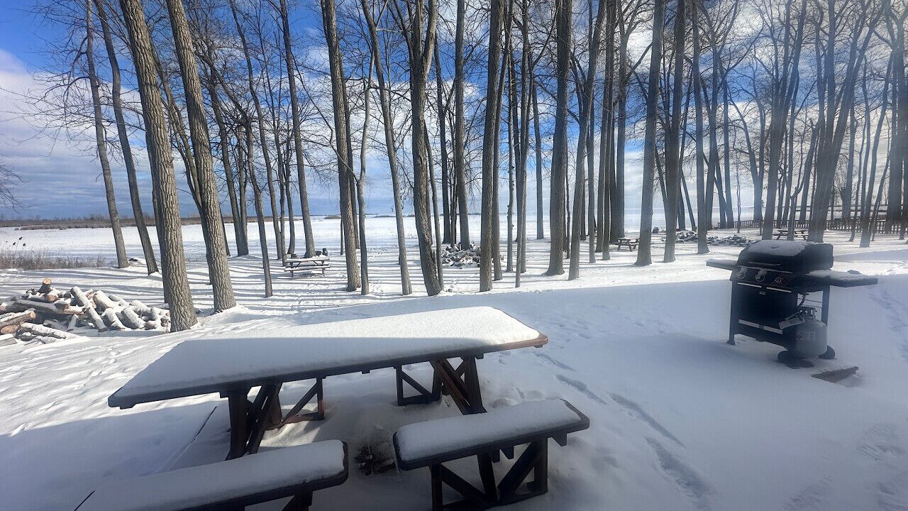 Photo of Others in Au Gres