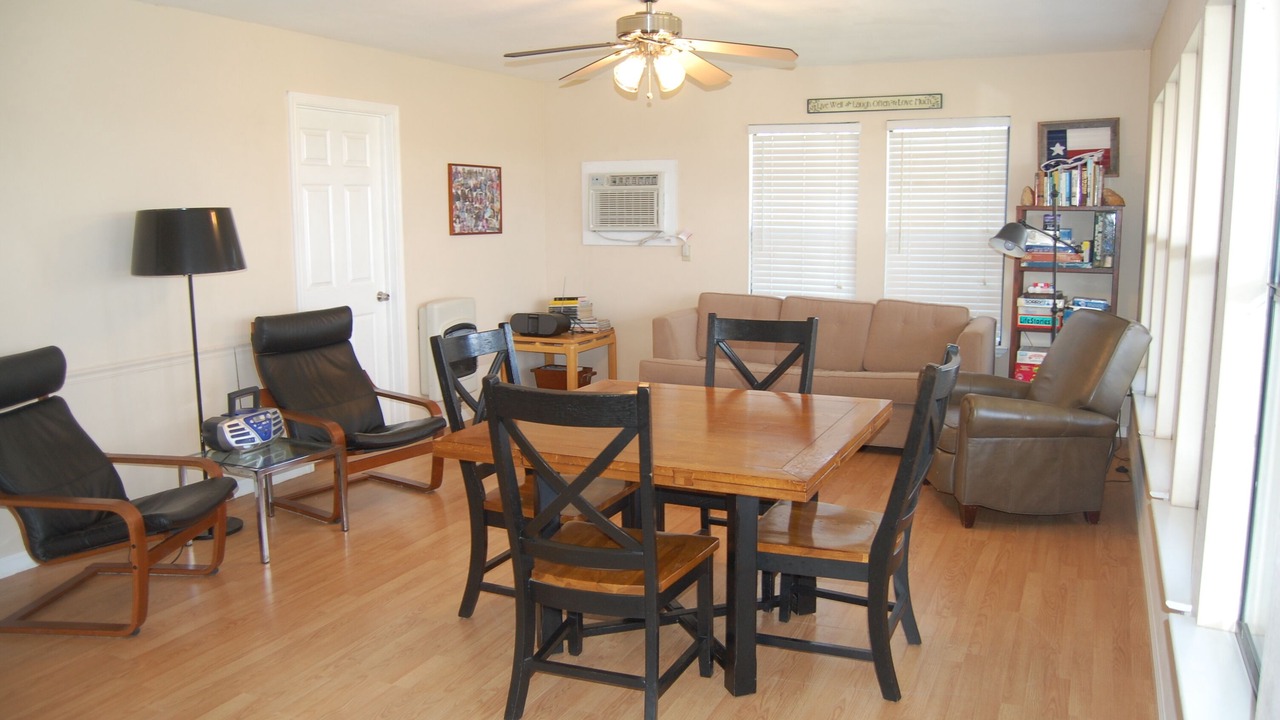 Photo of Livingroom in Llano County