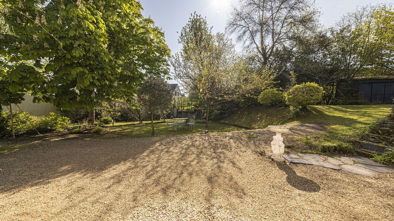 Photo of Outdoor in Murs-Erigne