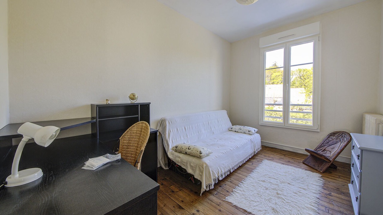 Photo of Livingroom in Murs-Erigne