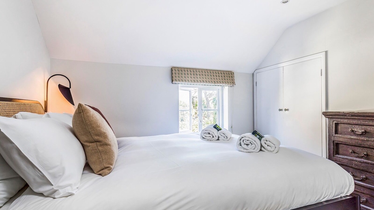 Photo of Bedroom in Funtington