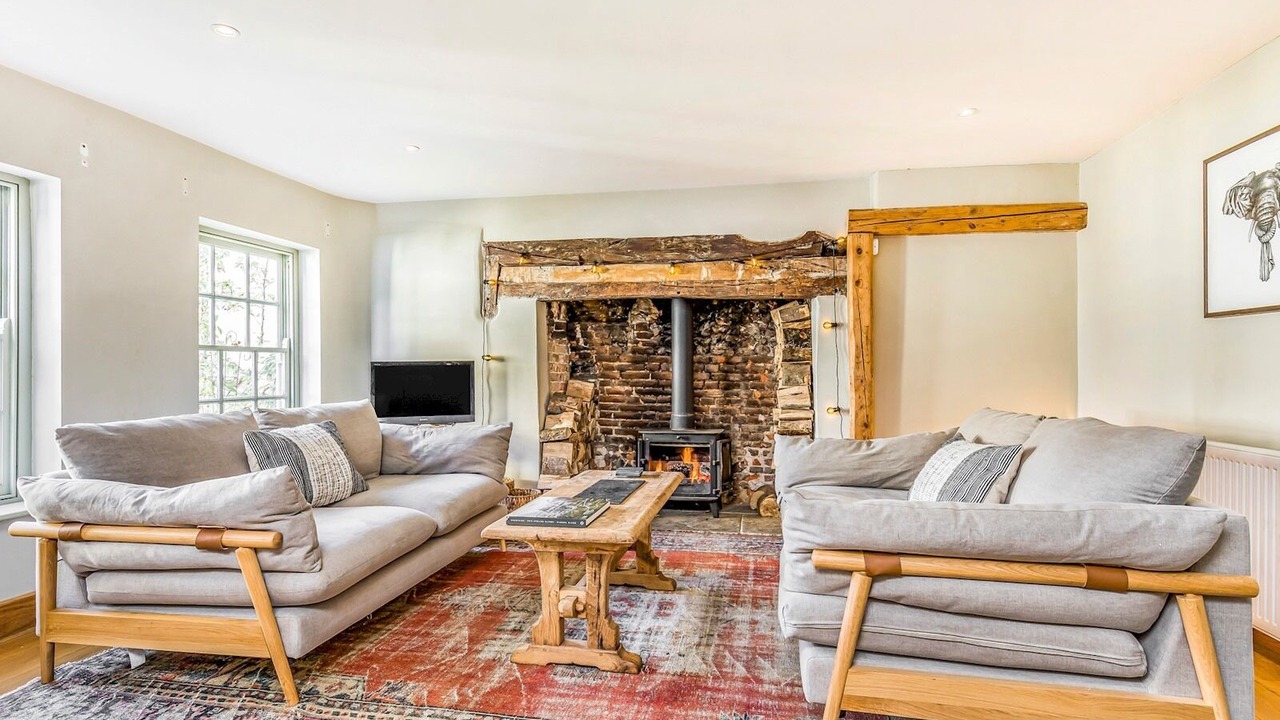 Photo of Livingroom in Funtington