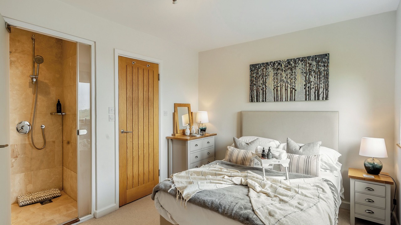 Photo of Others in Bugford