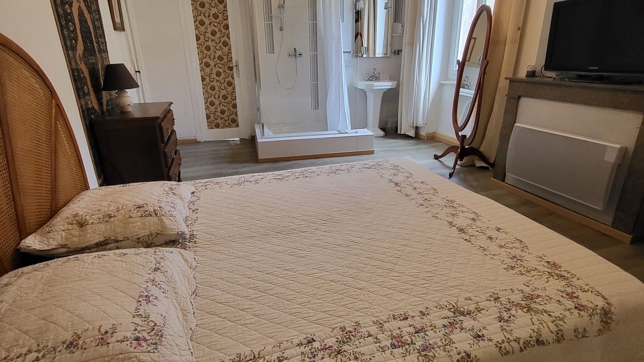 Photo of Bedroom in Saint-Ambroix