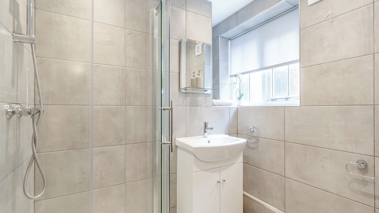 Photo of Bedroom in Westerham