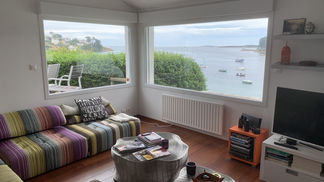 Photo of Livingroom in Saint-Pabu