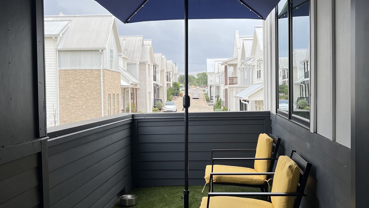 Photo of Patio Balcony in East MLK