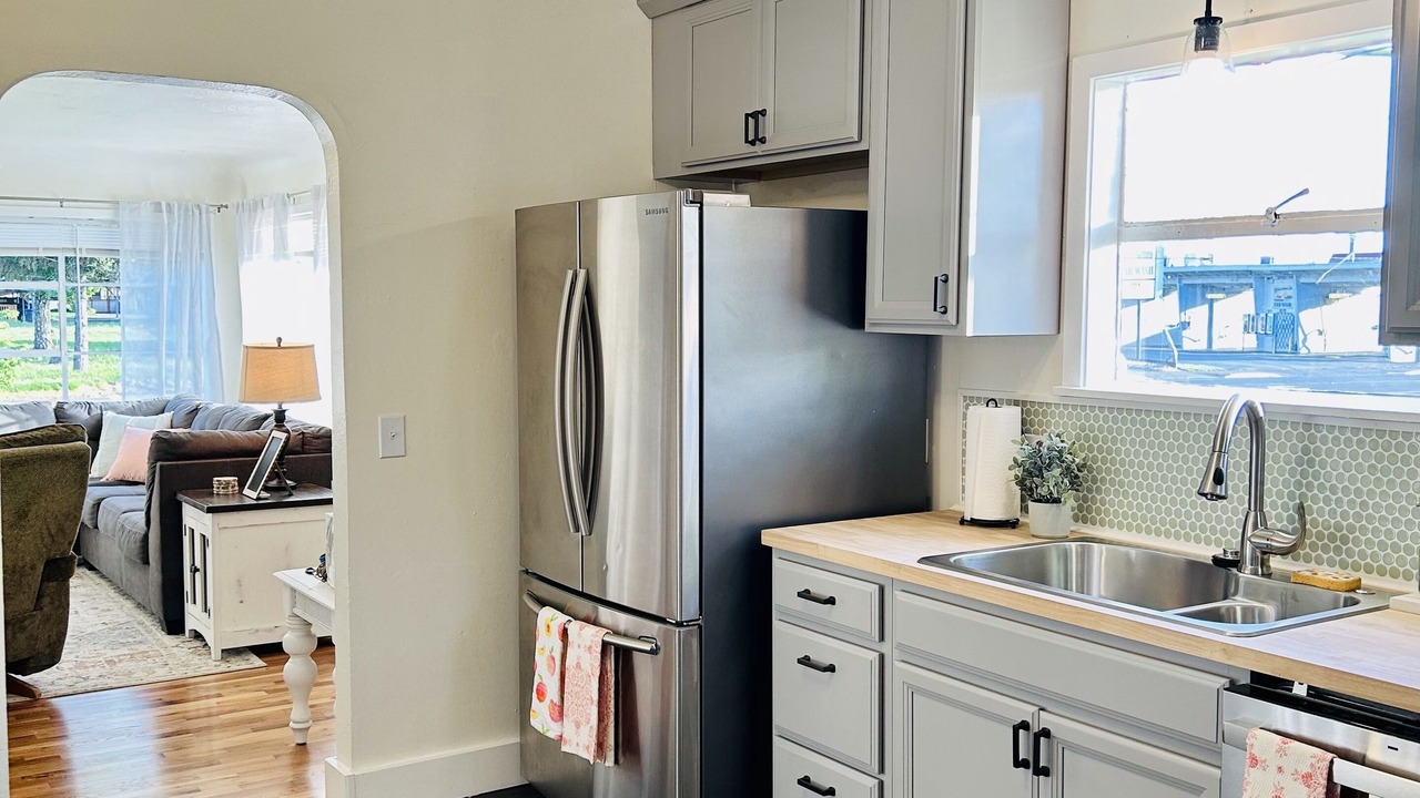 Photo of Others in Albany