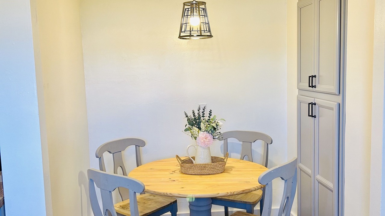 Photo of Others in Albany