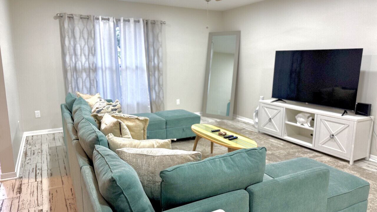 Photo of Livingroom in Orient Park