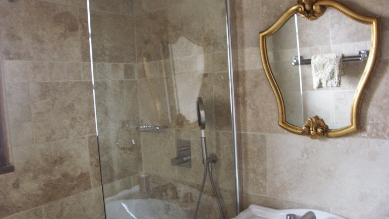 Photo of Bathroom in Rasteau