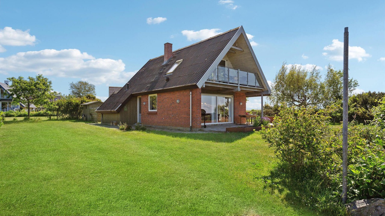 Photo of Others in Næs