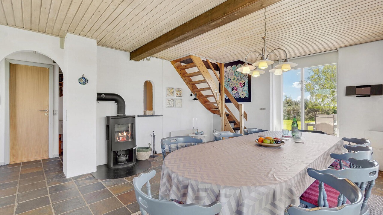 Photo of Others in Næs