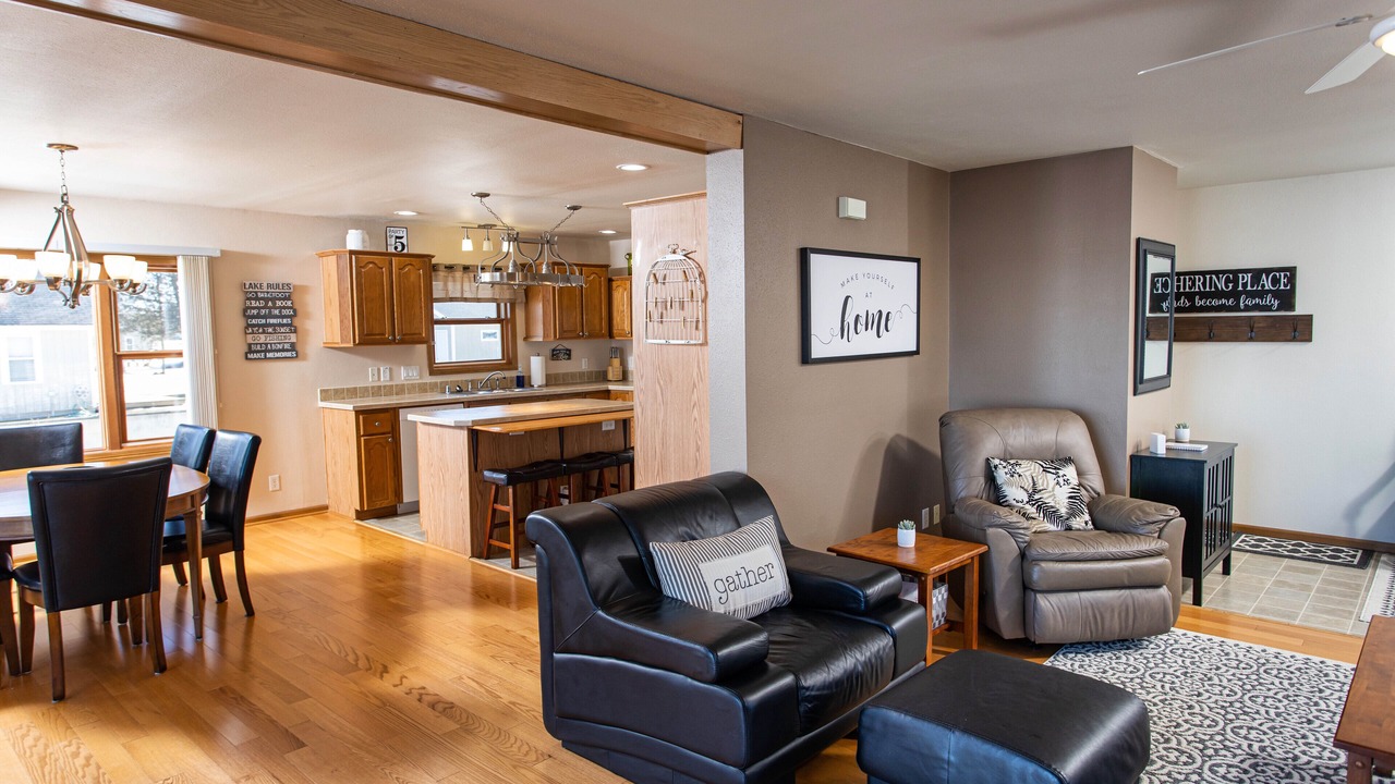 Photo of Livingroom in Shawano