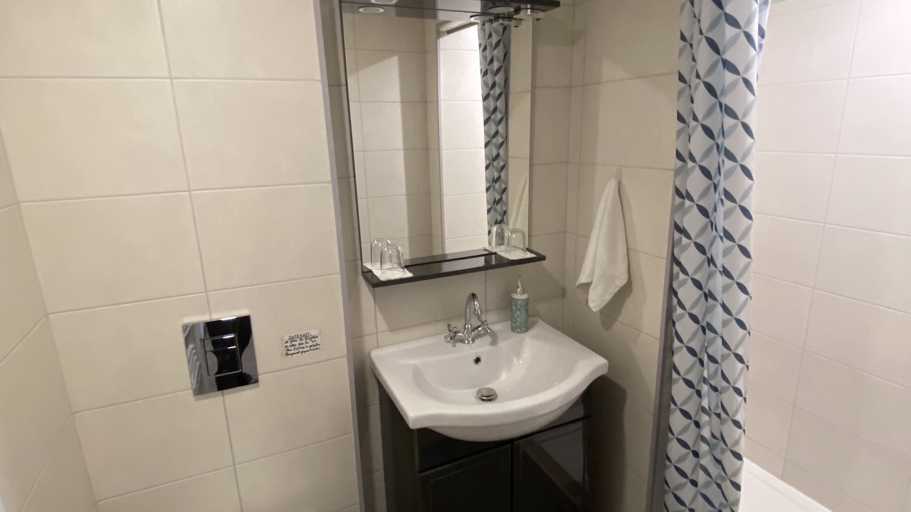 Photo of Bathroom in Verdun