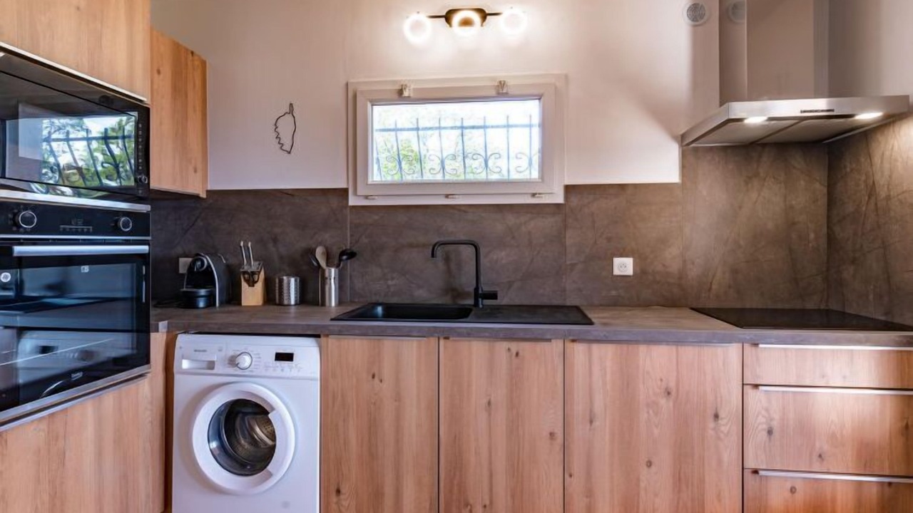 Photo of Bedroom in Pianotolli-Caldarello