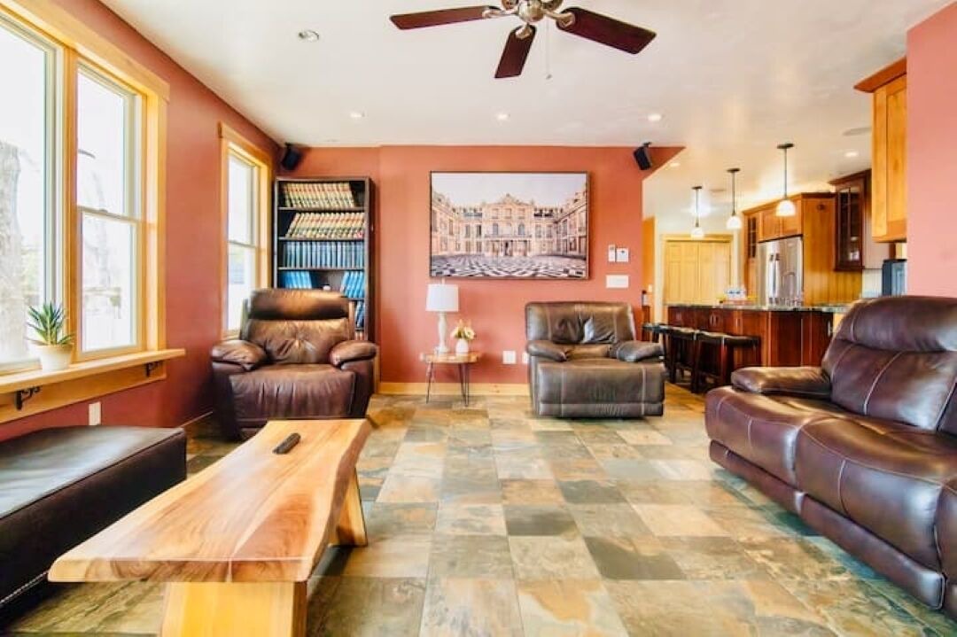 Photo of Livingroom in Plymouth