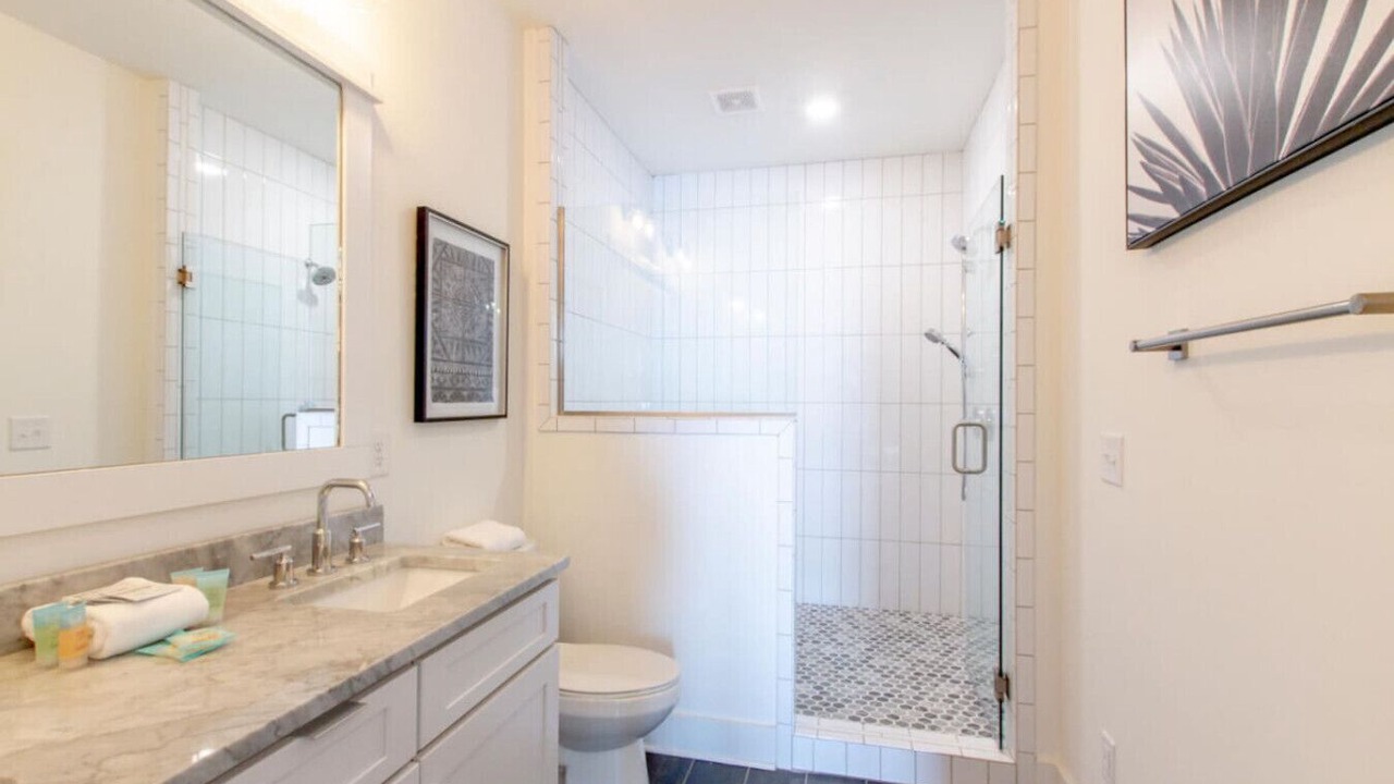 Photo of Bathroom in Hillsboro West End