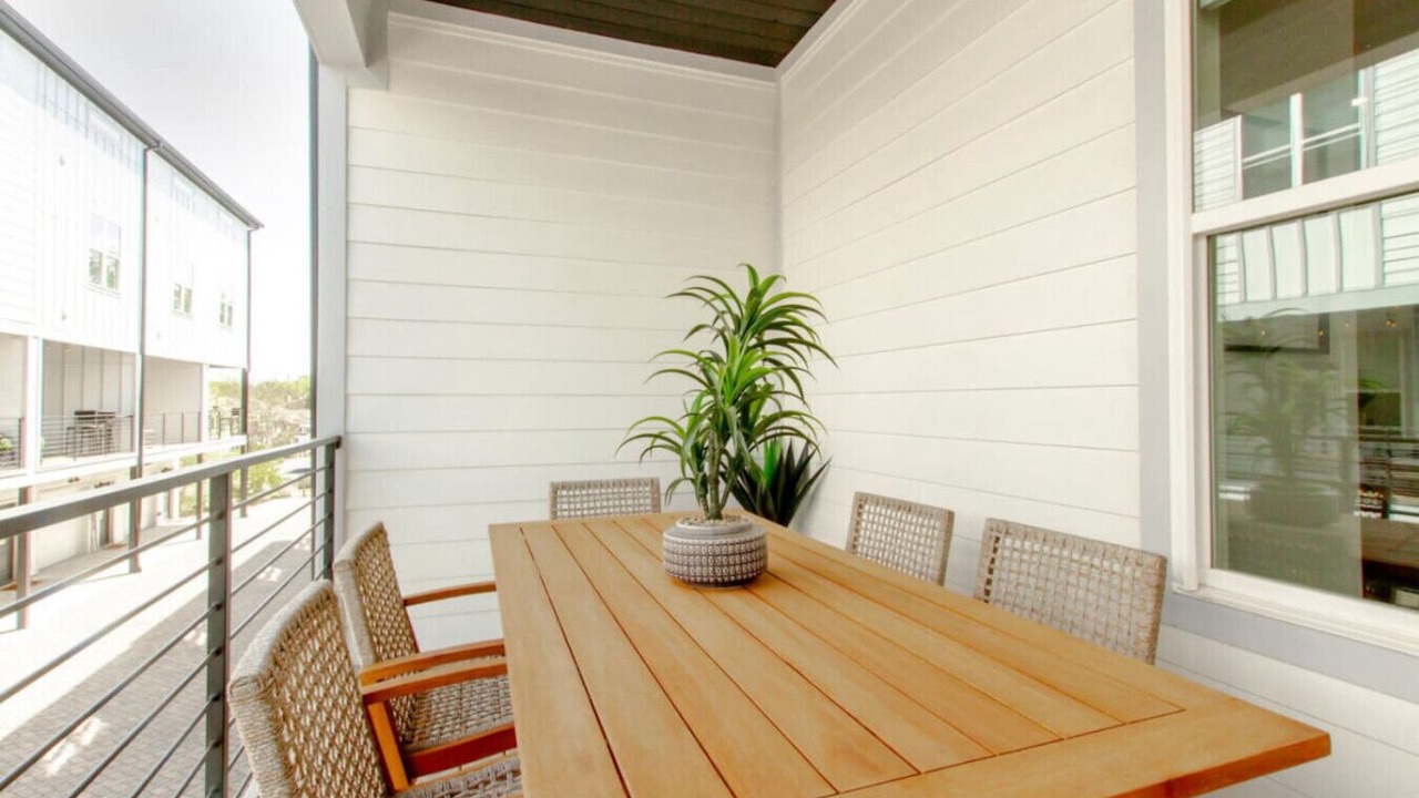 Photo of Outdoor in Hillsboro West End