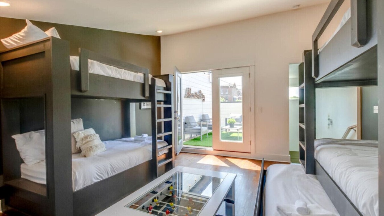 Photo of Bedroom in Hillsboro West End