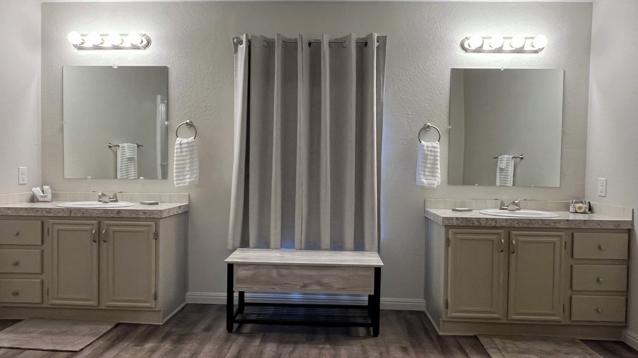 Photo of Bathroom in Hulbert