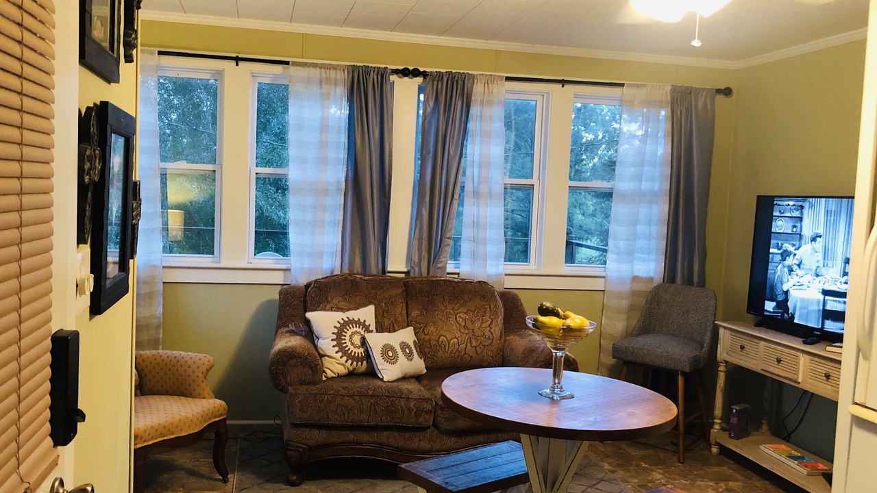 Photo of Livingroom in Jayess