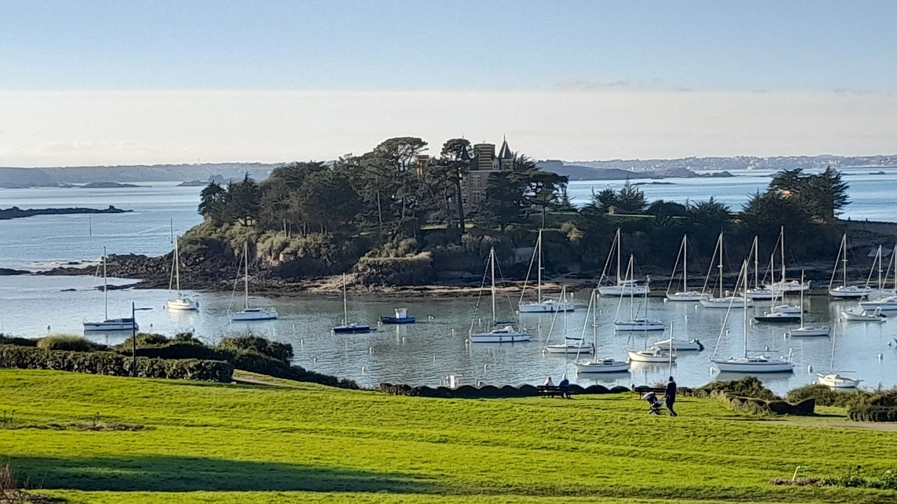 Photo of Others in Corseul