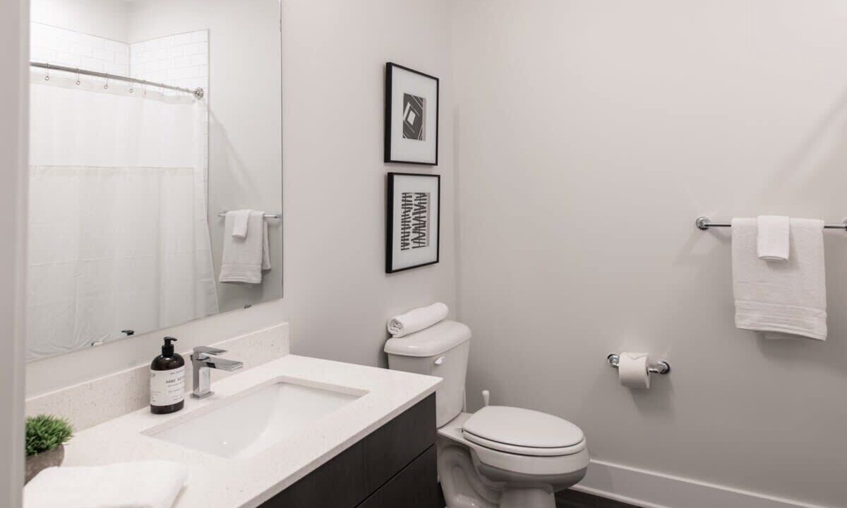 Photo of Bathroom in Central Business District