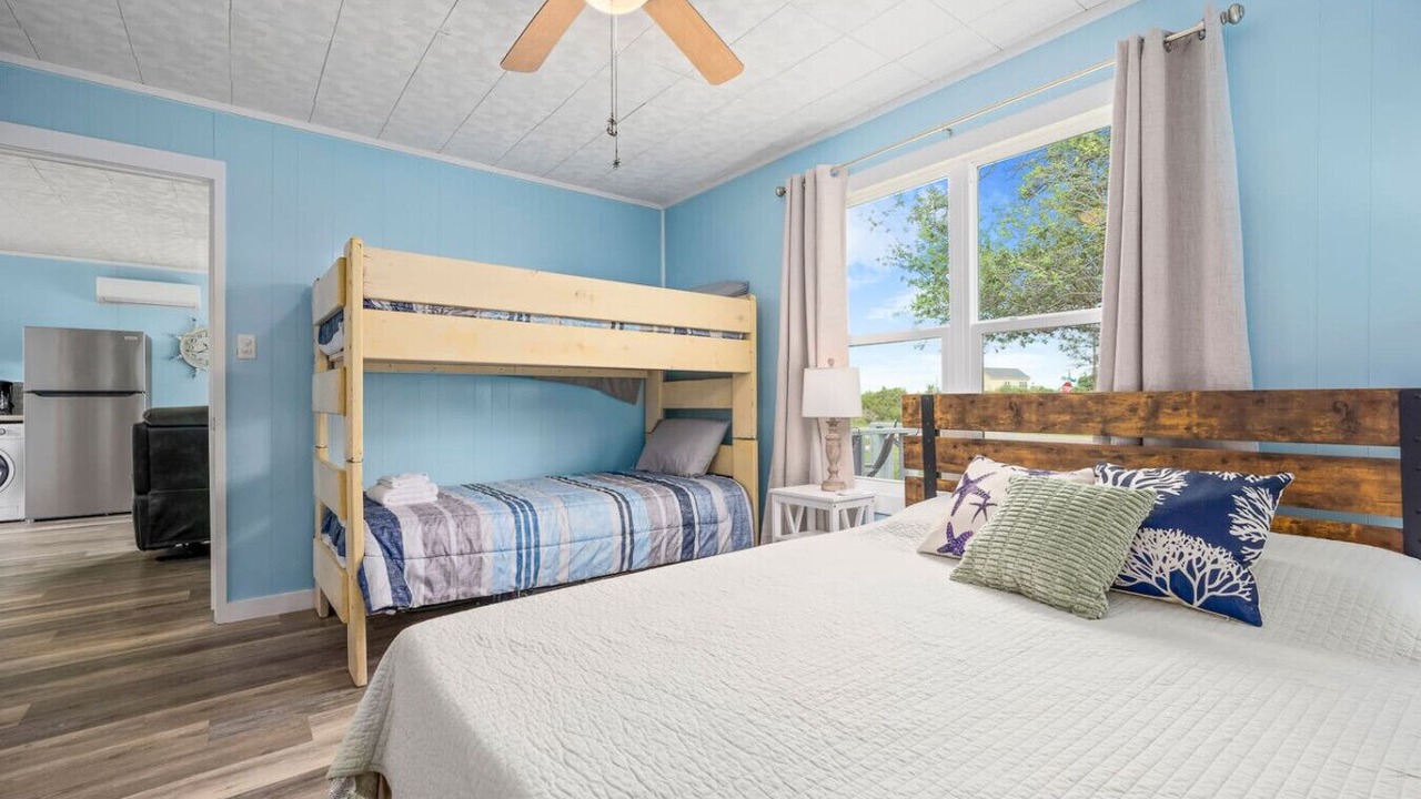 Photo of Bedroom in Rockport