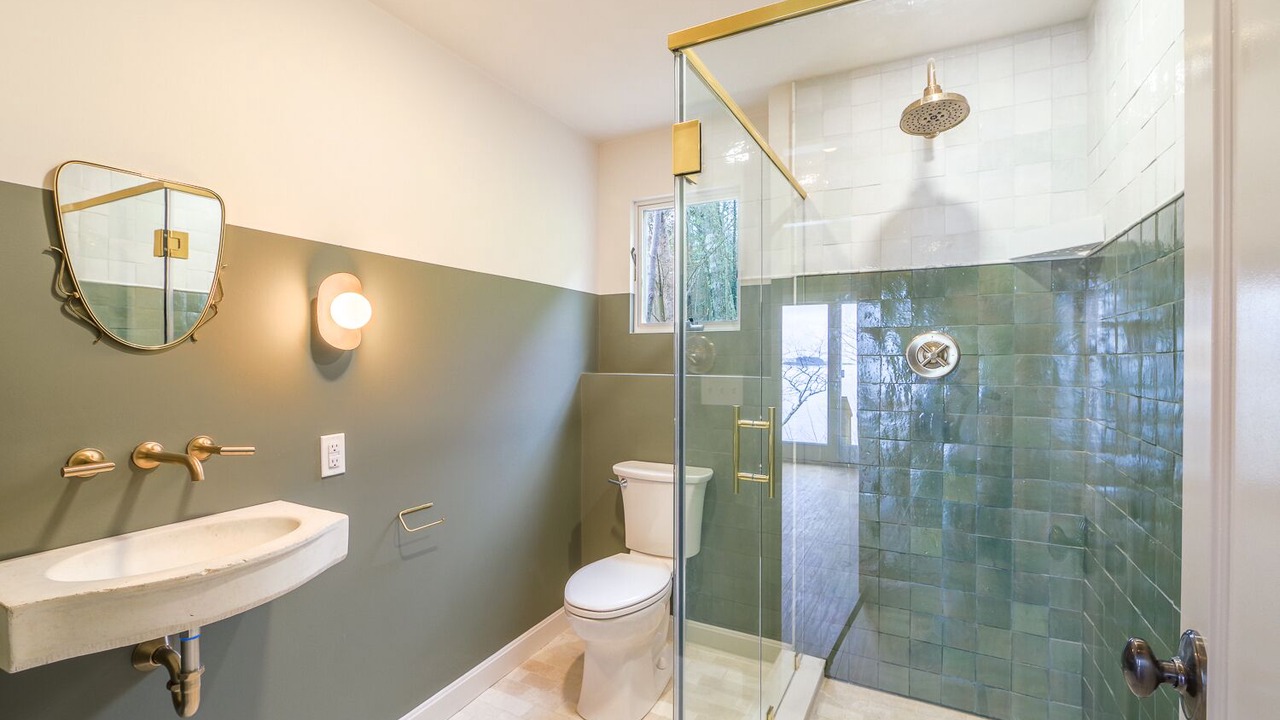 Photo of Bathroom in Rockport