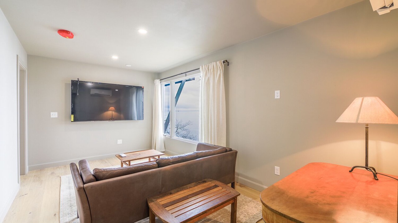 Photo of Livingroom in Rockport