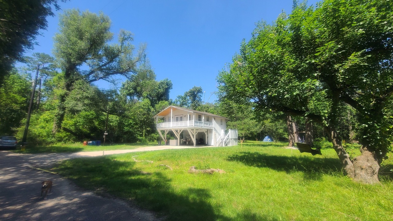 Photo of Outdoor in Barrett