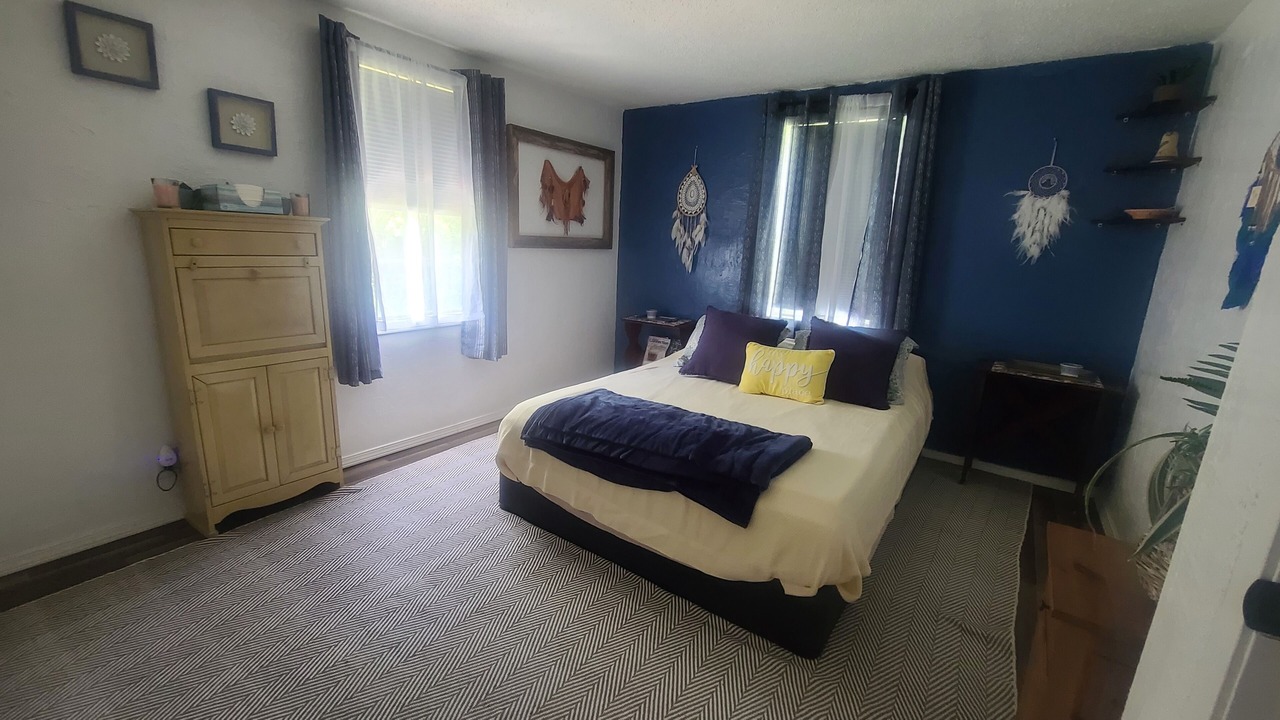 Photo of Bedroom in Barrett